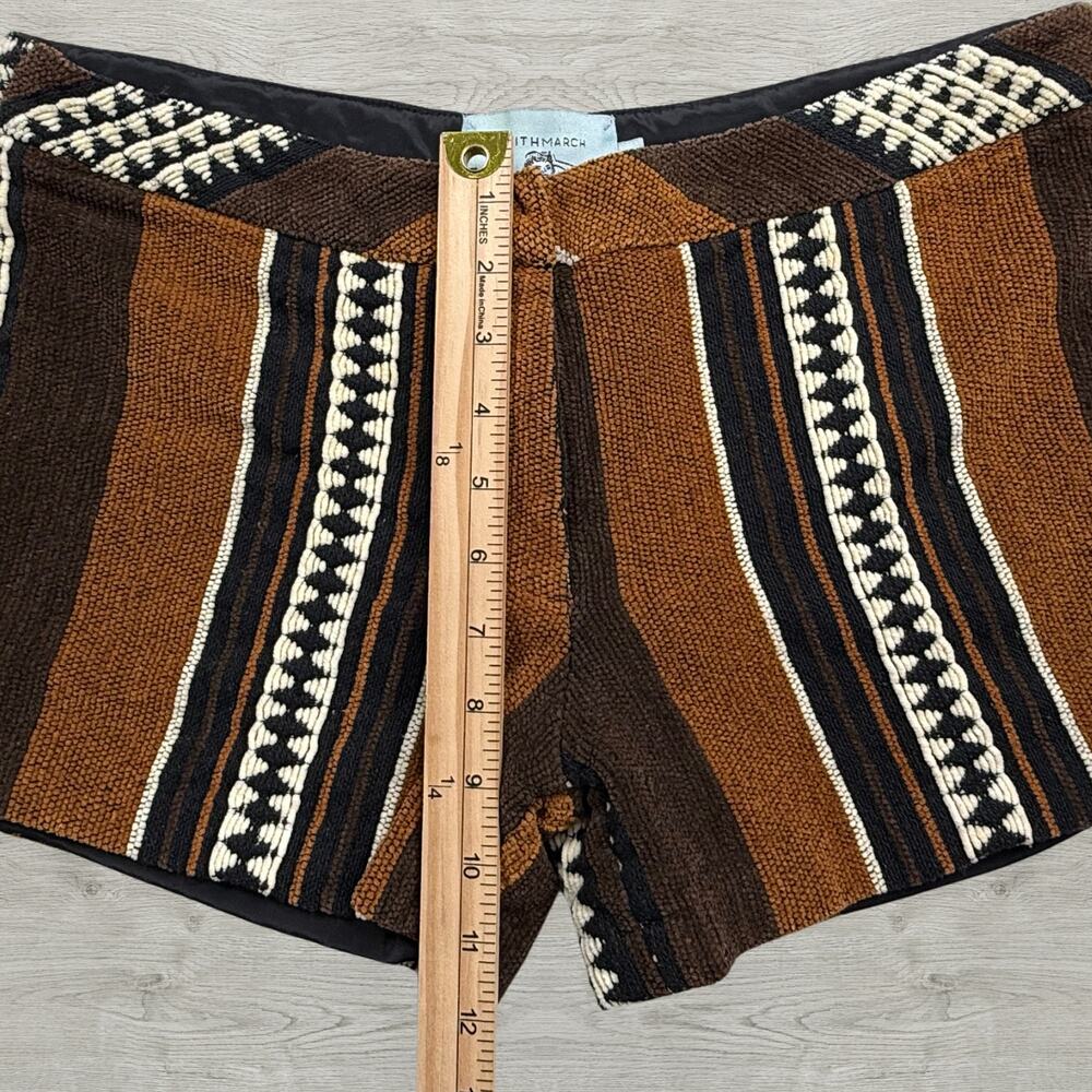 Judith March Brown Geometric Striped Boho Shorts Woven Aztec Textile Size Large - Picture 7 of 10